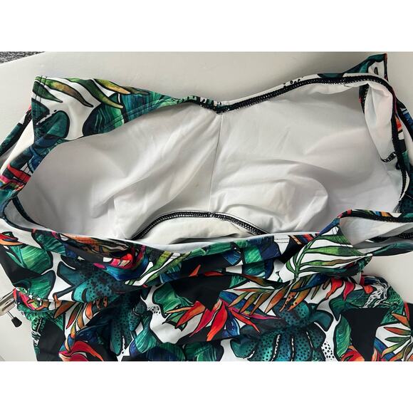 NWOT Rosegal Tropical Leaves Plus Size Green Red and Blue Print Swim Dress 2X - Picture 7 of 10